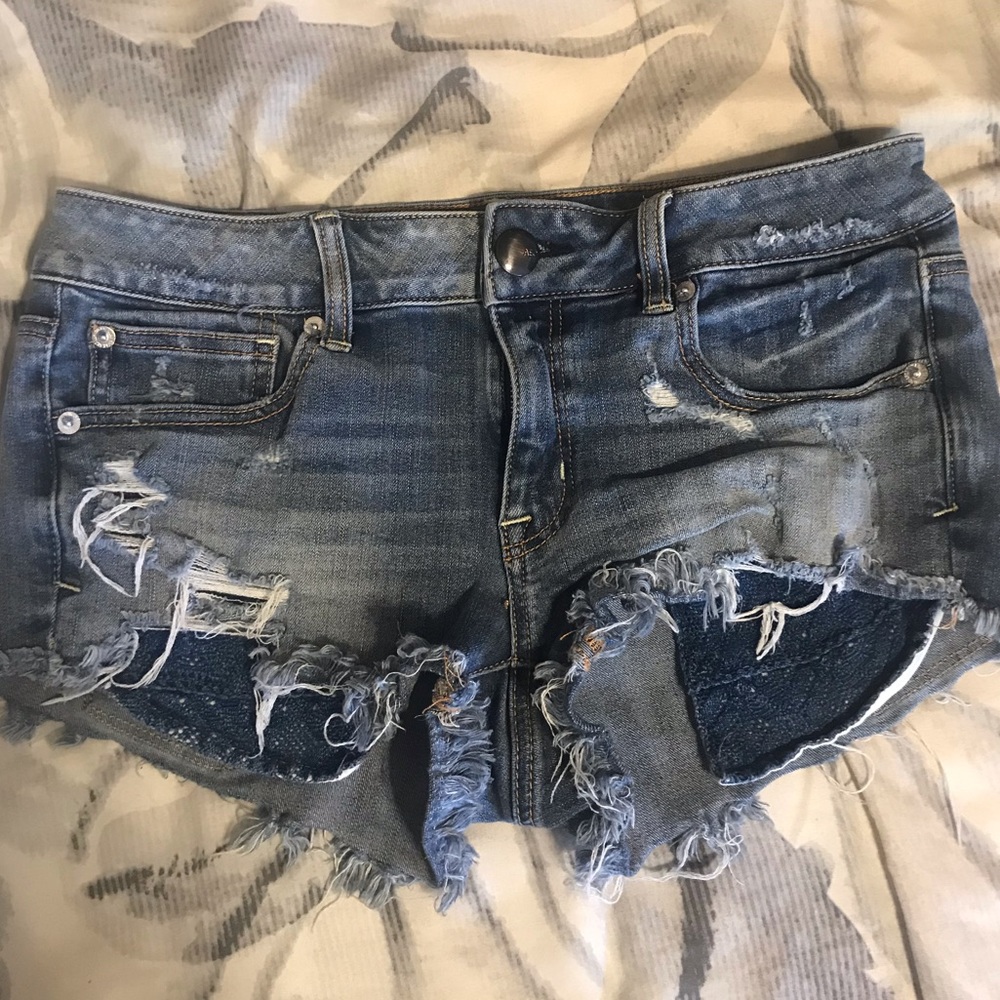 Woman’s American Eagle jean shorts
